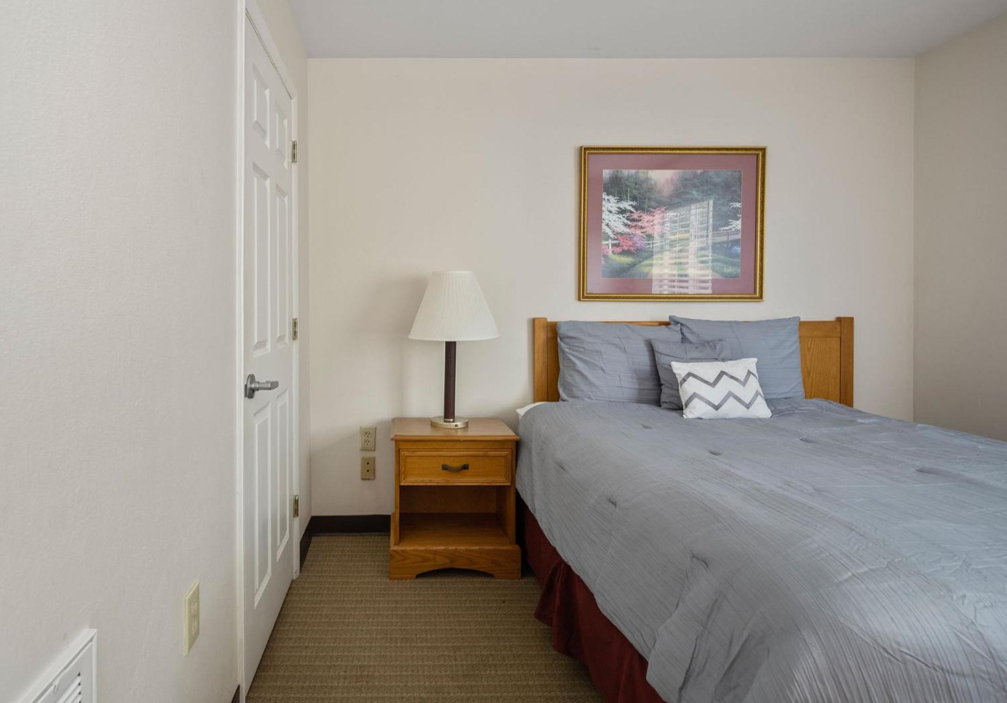 Affordable / Hickory Conover